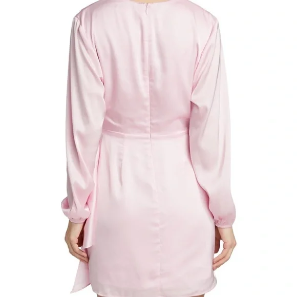 Wayf Attina Belted Wrap Dresssize XS NWT - Picture 4 of 8